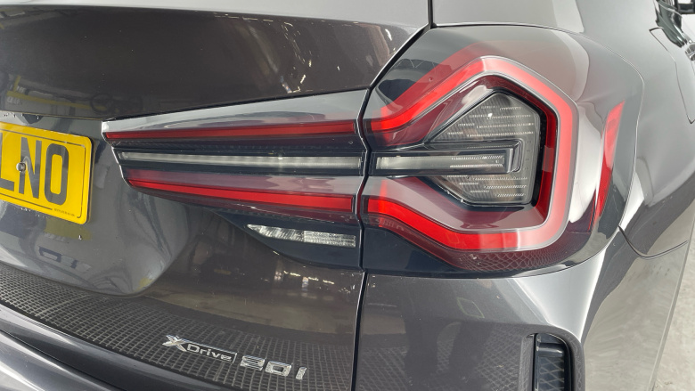 BMW X3 xDrive20i MHT M Sport 5dr Step Auto [Pro Pack] Petrol Estate